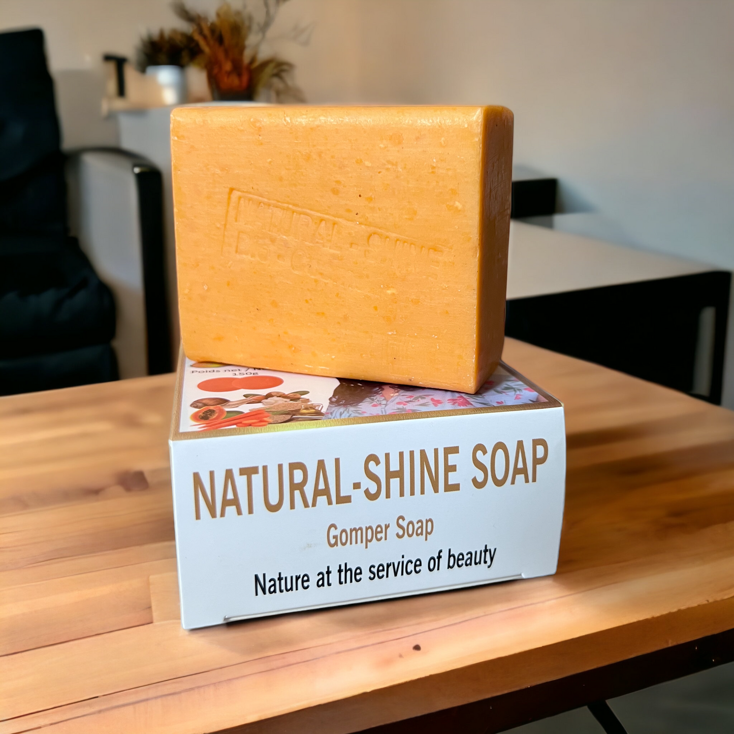SAVON REVITALISANT : NATURAL SHINE SOAP ENRICHI A LA BAVE D'ESCARGOT (150g)
