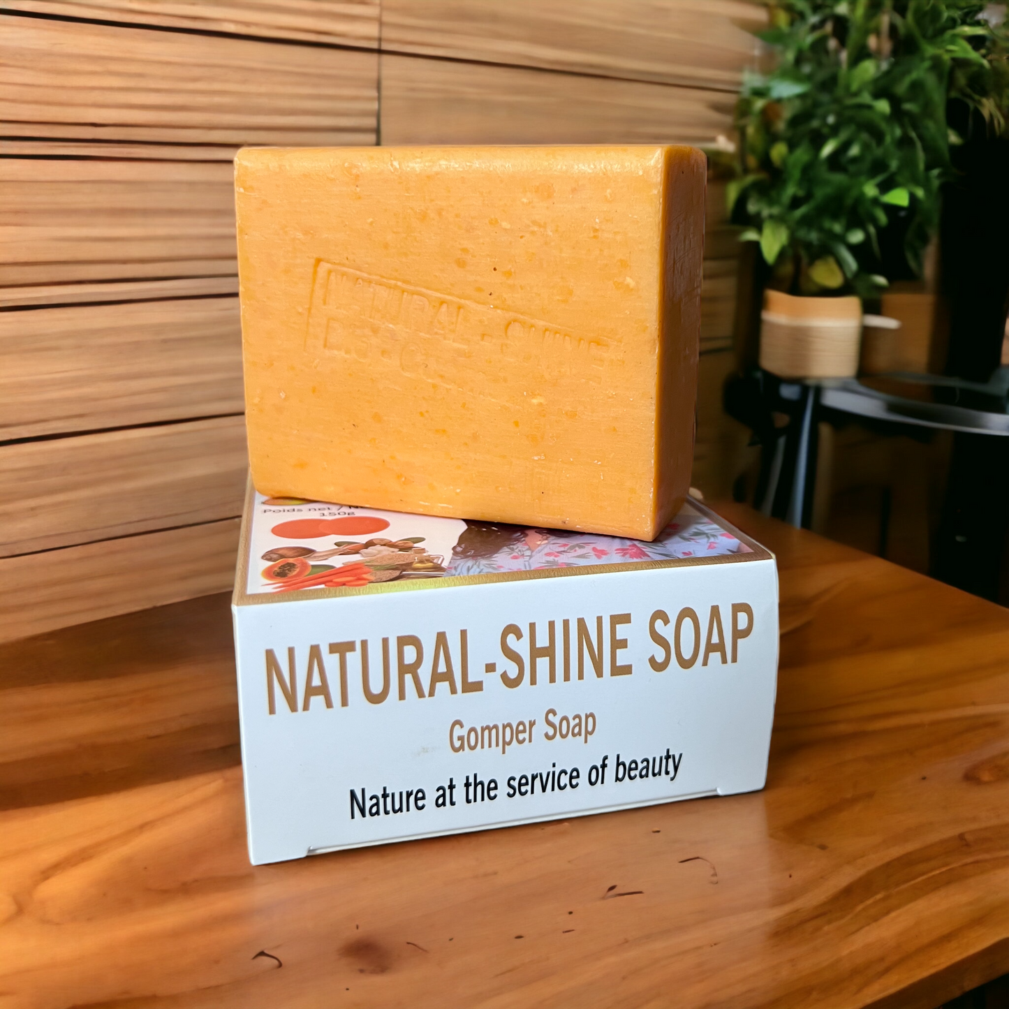 SAVON REVITALISANT : NATURAL SHINE SOAP ENRICHI A LA BAVE D'ESCARGOT (150g)