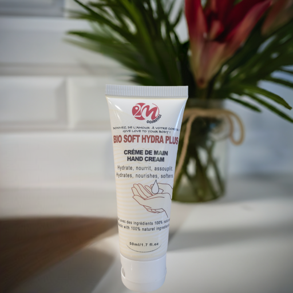 CREME DE MAIN BIO SOFT HYDRA 100% naturelle pour une hydratation intense et une peau parfaitement nourrie